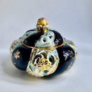 Cardel Pierced Aqua, Black & Gilt Lidded Lobed Porcelain Bowl, 1930's